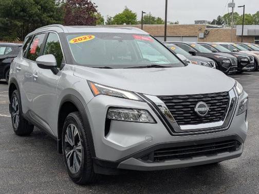 2022 Nissan Rogue SV