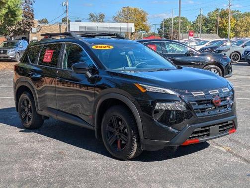 2025 Nissan Rogue Rock Creek