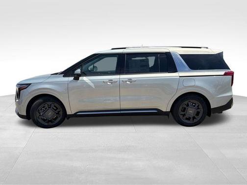 Ivory Silver 2026 Kia Carnival SX