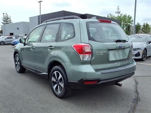 2017 Subaru Forester 2.5i