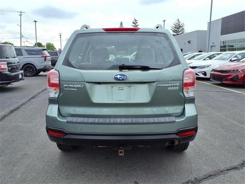 2017 Subaru Forester 2.5i