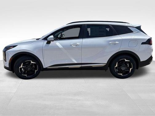 Glacial White Pearl 2026 Kia Sportage EX