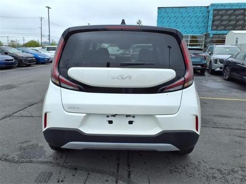 2025 Kia Soul LX