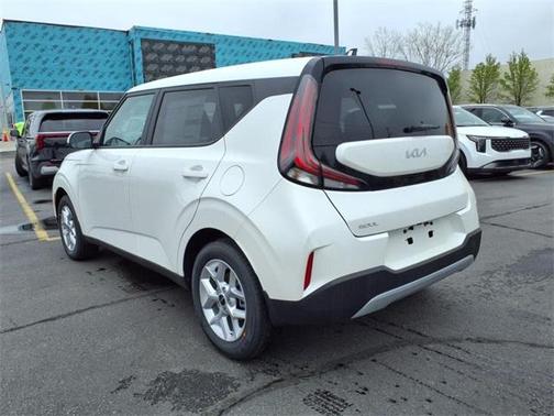 2025 Kia Soul LX