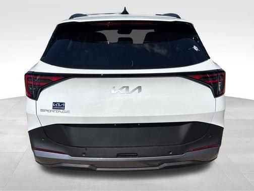 Glacial White Pearl 2026 Kia Sportage EX
