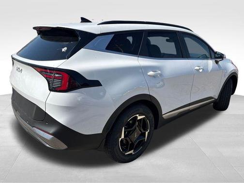 Glacial White Pearl 2026 Kia Sportage EX