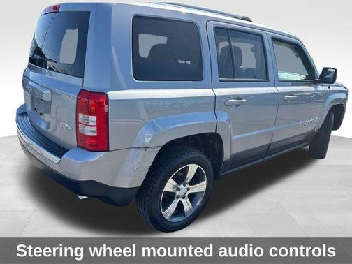 Billet Silver Metallic Clearcoat 2016 Jeep Patriot Latitude