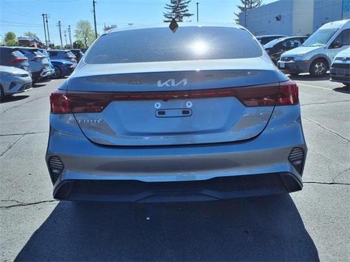 2022 Kia Forte LXS
