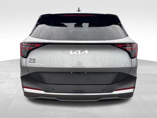 Steel Gray 2026 Kia Sportage Hybrid LX