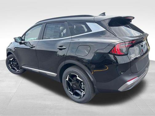 Ebony Black 2026 Kia Sportage EX