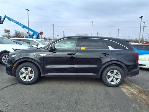 2022 Kia Sorento LX