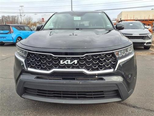 2022 Kia Sorento LX