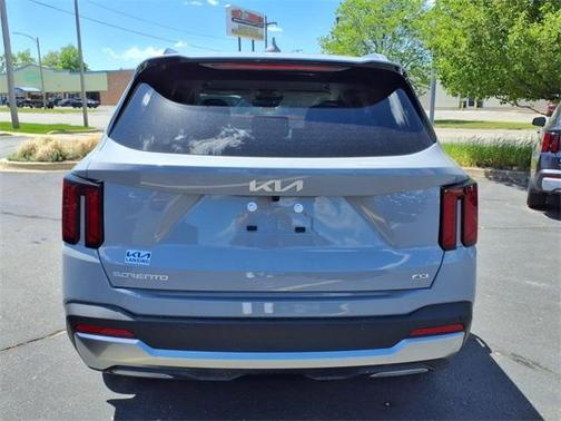 2025 Kia Sorento S