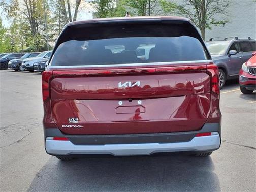 2025 Kia Carnival LXS