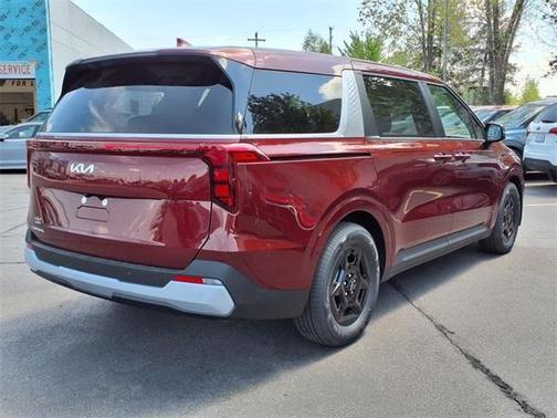 2025 Kia Carnival LXS