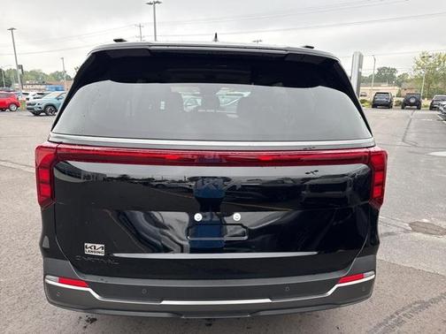 2026 Kia Carnival SX