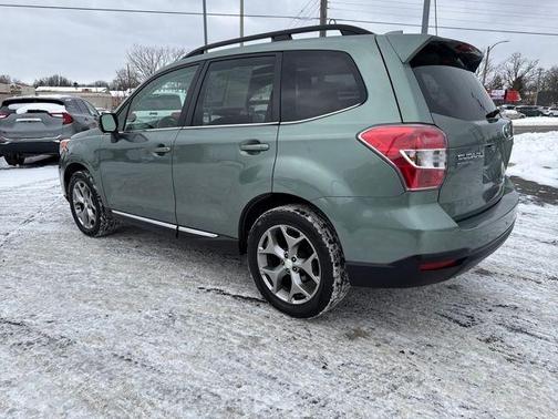 2016 Subaru Forester 2.5i Touring