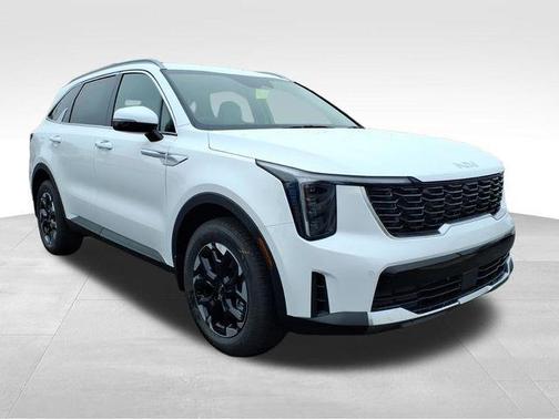 Glacial White Pearl 2026 Kia Sorento S