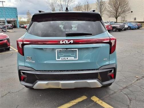 2025 Kia Seltos S
