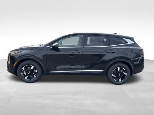 Fusion Orange 2026 Kia Sportage LX