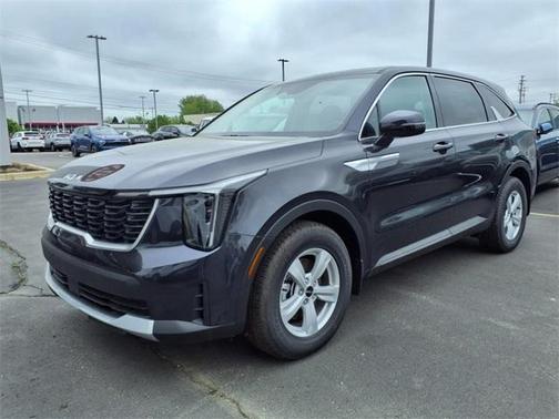 2025 Kia Sorento LX