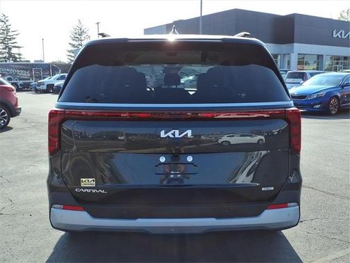 2026 Kia Carnival Hybrid EX