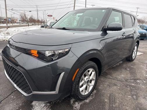 2023 Kia Soul LX