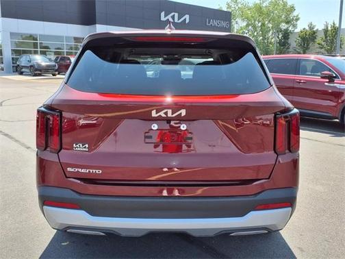 2025 Kia Sorento LX