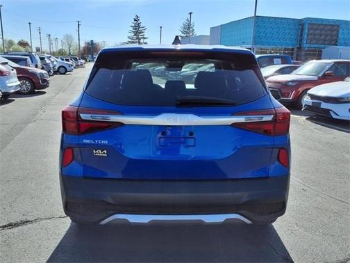 2023 Kia Seltos LX