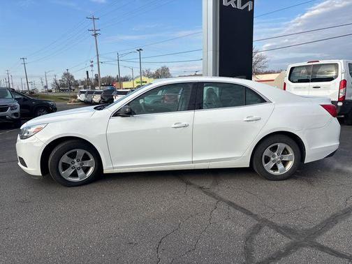 2015 Chevrolet Malibu 1LS