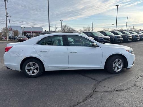 2015 Chevrolet Malibu 1LS