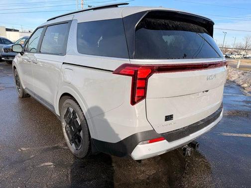 2026 Kia Carnival EX