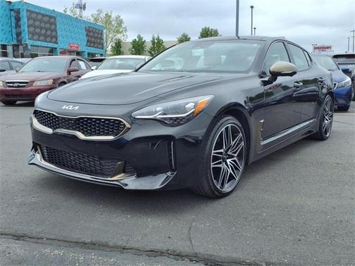 2023 Kia Stinger GT2
