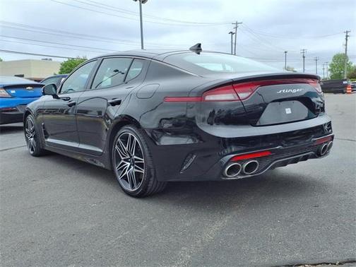 2023 Kia Stinger GT2
