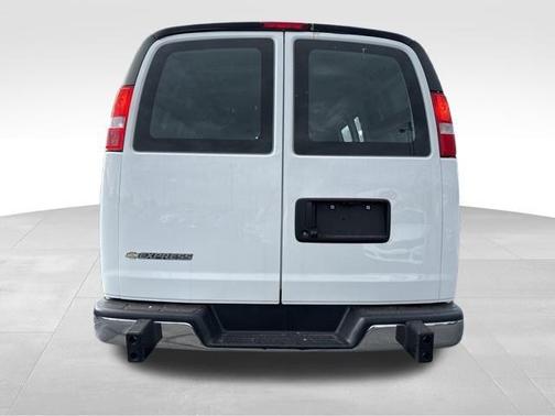 2024 Chevrolet Express 2500 Work Van