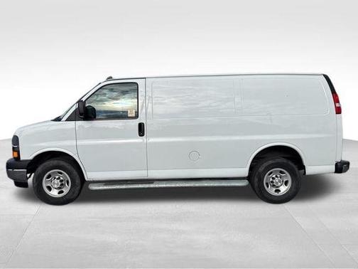 2024 Chevrolet Express 2500 Work Van