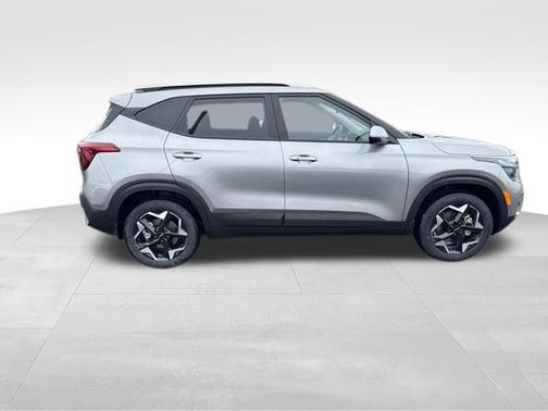 Steel Gray 2026 Kia Seltos S