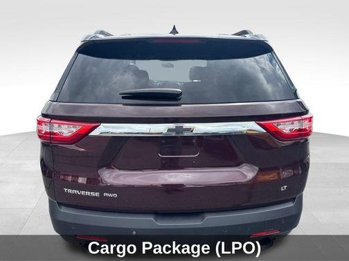 Black Currant Metallic 2019 Chevrolet Traverse LT Cloth
