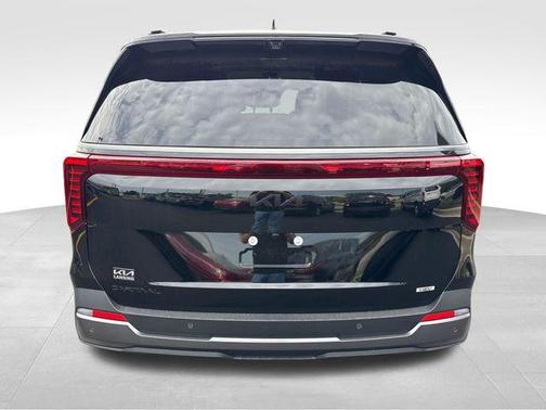 Aurora Black Pearl 2026 Kia Carnival Hybrid SX Prestige