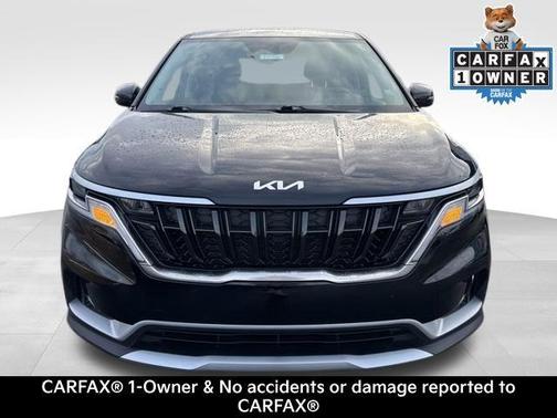 2023 Kia Carnival LX