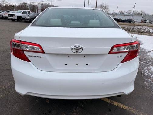 2014 Toyota Camry LE
