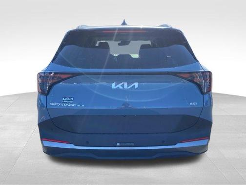 Heritage Blue 2027 Kia Sportage Hybrid EX