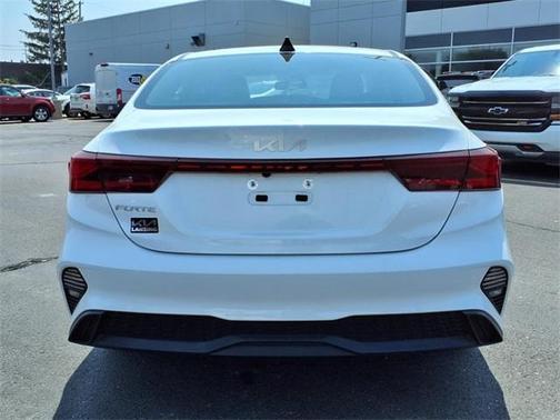 2022 Kia Forte LXS