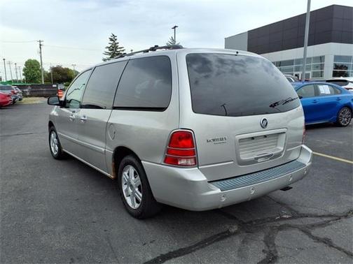 2005 Mercury Monterey Luxury