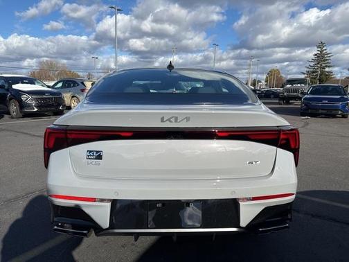 2026 Kia K5 GT