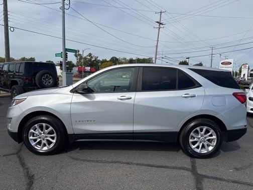 2021 Chevrolet Equinox LS