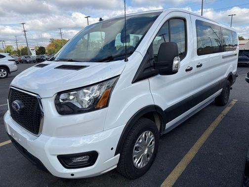 2024 Ford Transit-350 XLT