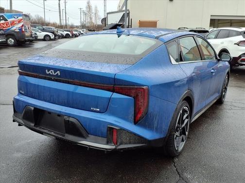 2025 Kia K4 GT-Line