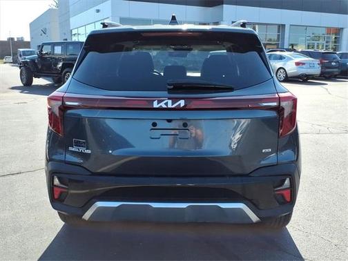2024 Kia Seltos S
