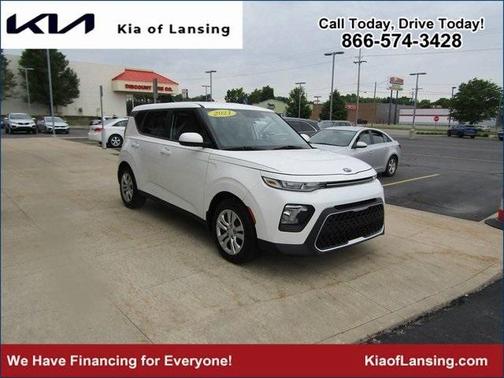 Photo 1 of 40 of 2021 Kia Soul LX